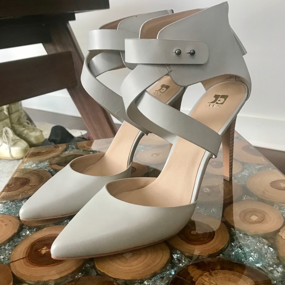 Joe’s pumps